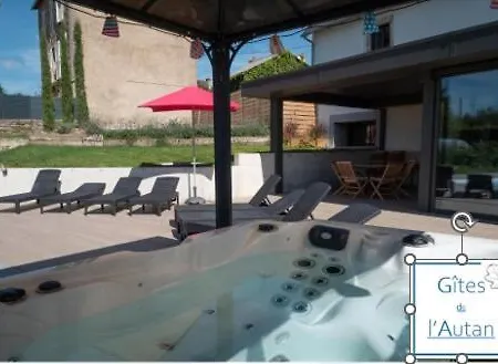 De L'autan - 8 Pers-4 Salles De Bain Independantes, Piscine Chauffee Et Villa Durenque