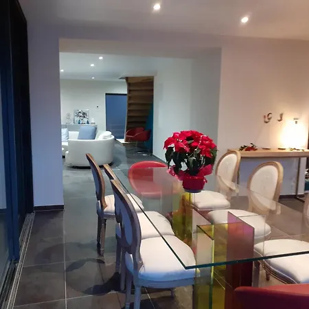 De L'autan - 8 Pers-4 Salles De Bain Indépendantes, Piscine Chauffée Et